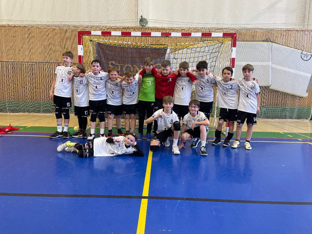 Fotka ke článku Minižáci Handballu Úvaly si zahráli turnaj 6+1 ve Zruči nad Sázavou