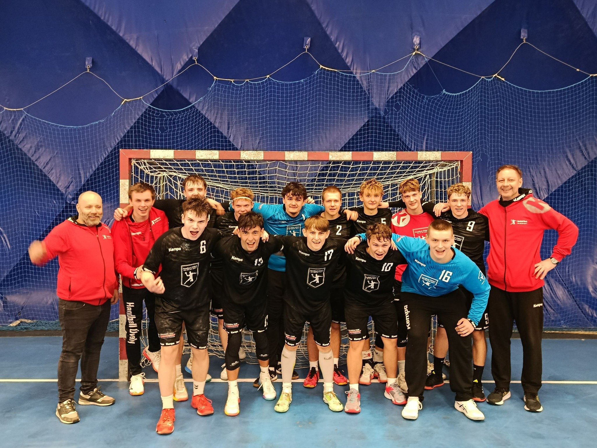 Fotka ke článku: Pevná obrana a jistý výkon dovedly starší dorostence k vítězství